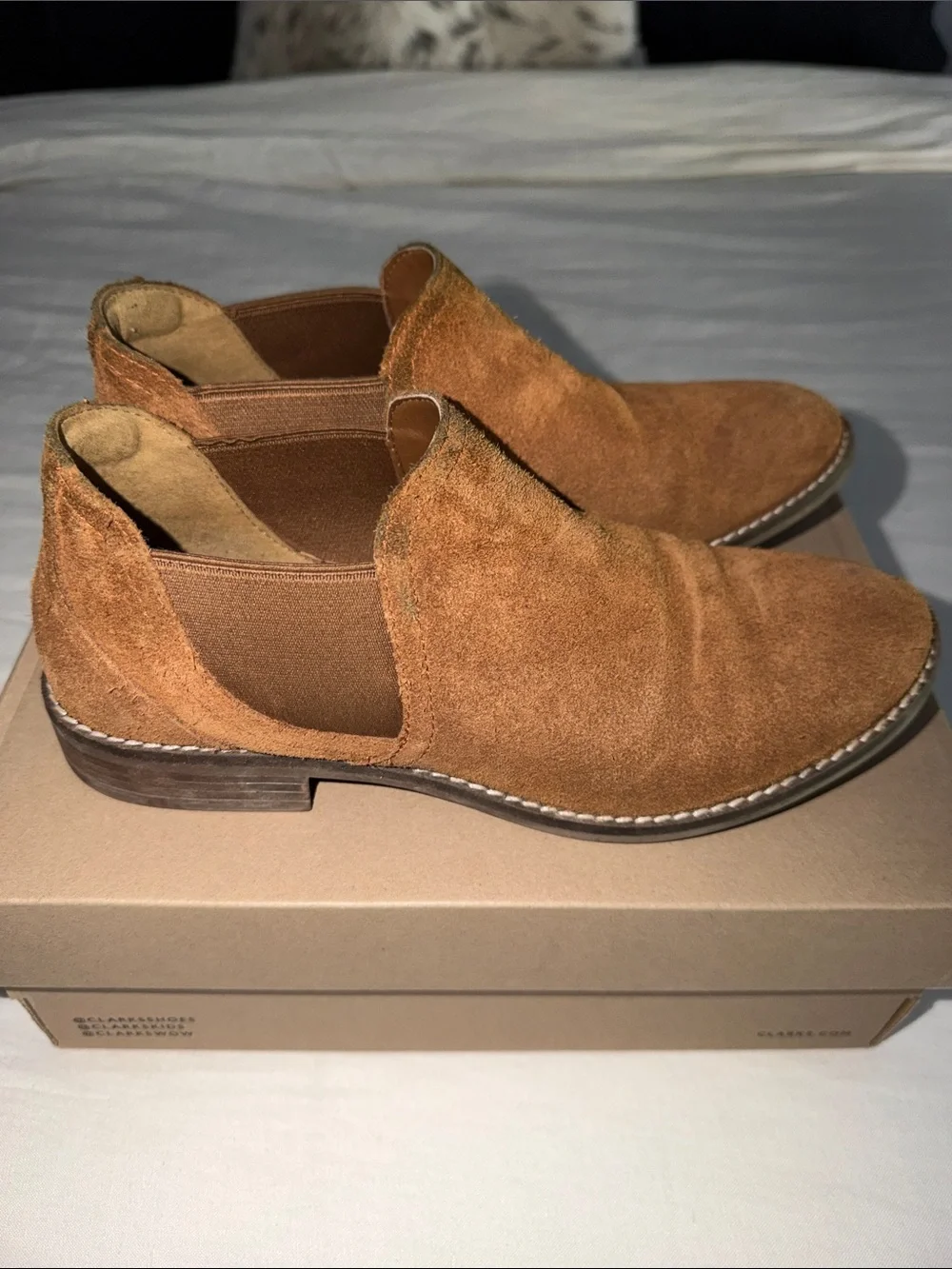 Clarks Women's Tan Suede Chelsea Ankle Boots